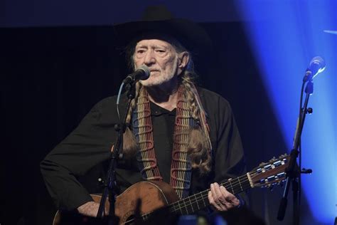 Willie Nelson's 90th birthday concerts getting theatrical release